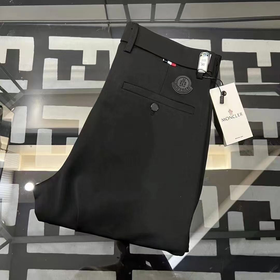 Moncler Tailored Smart Shorts Black