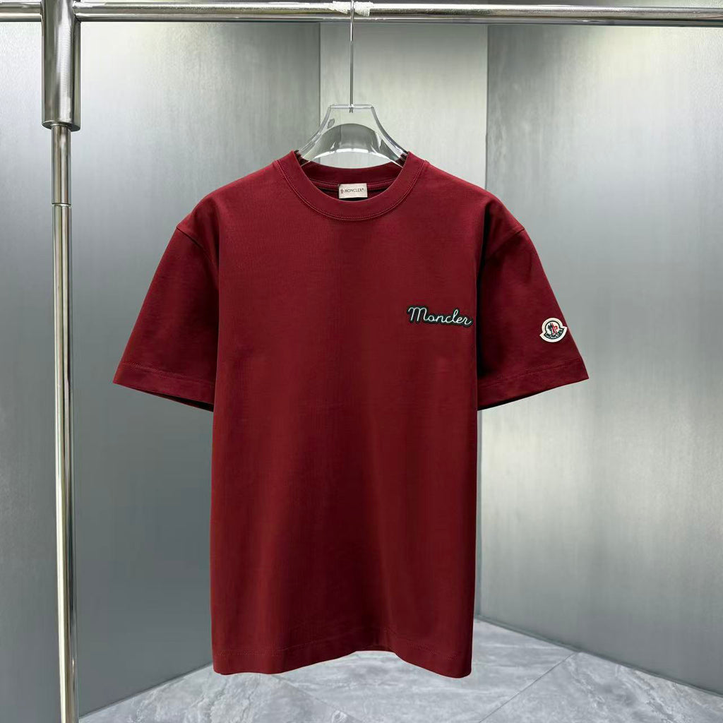 Moncler Script Logo T-Shirt Burgundy