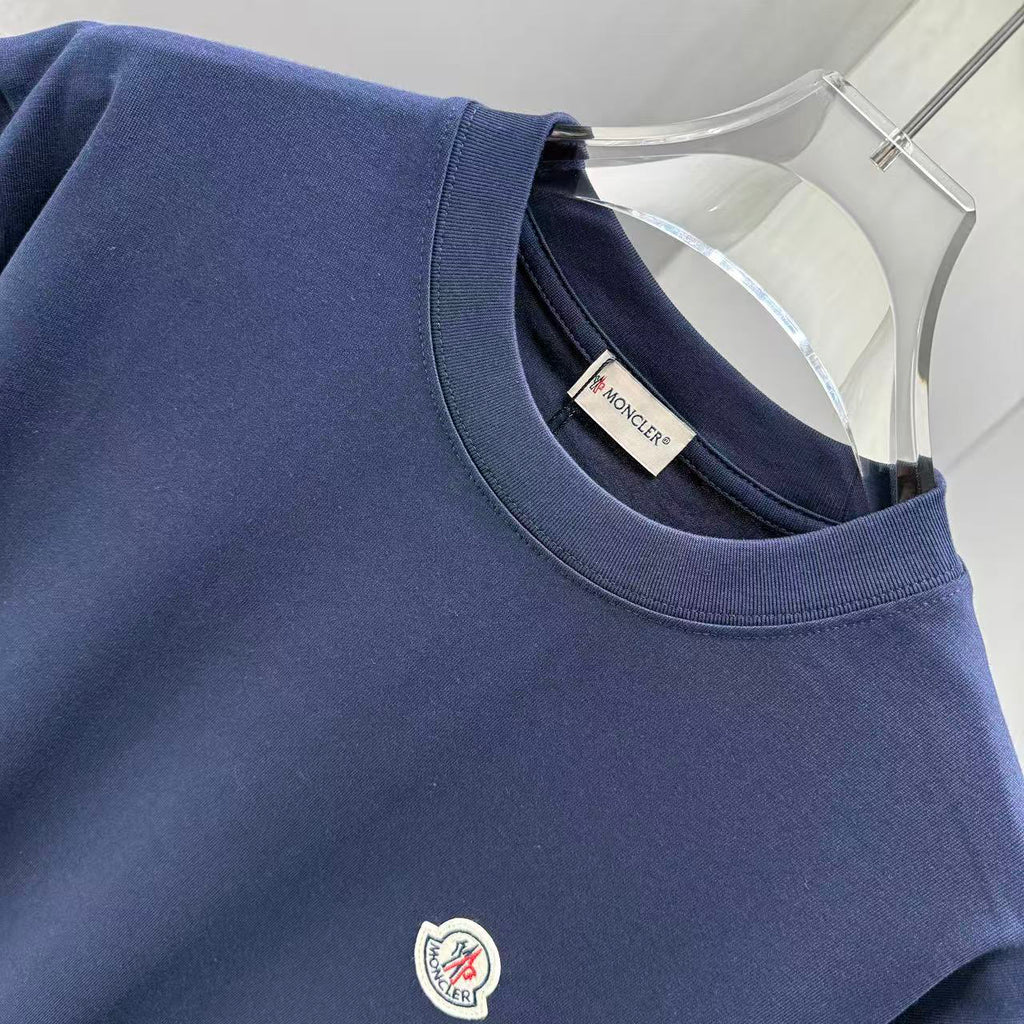 Moncler Badge Essential T-Shirt Navy