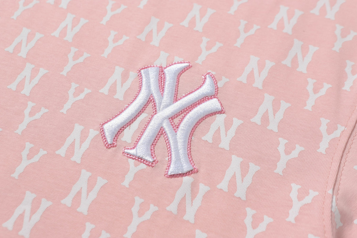 NY Yankees All-Over Monogram T-Shirt