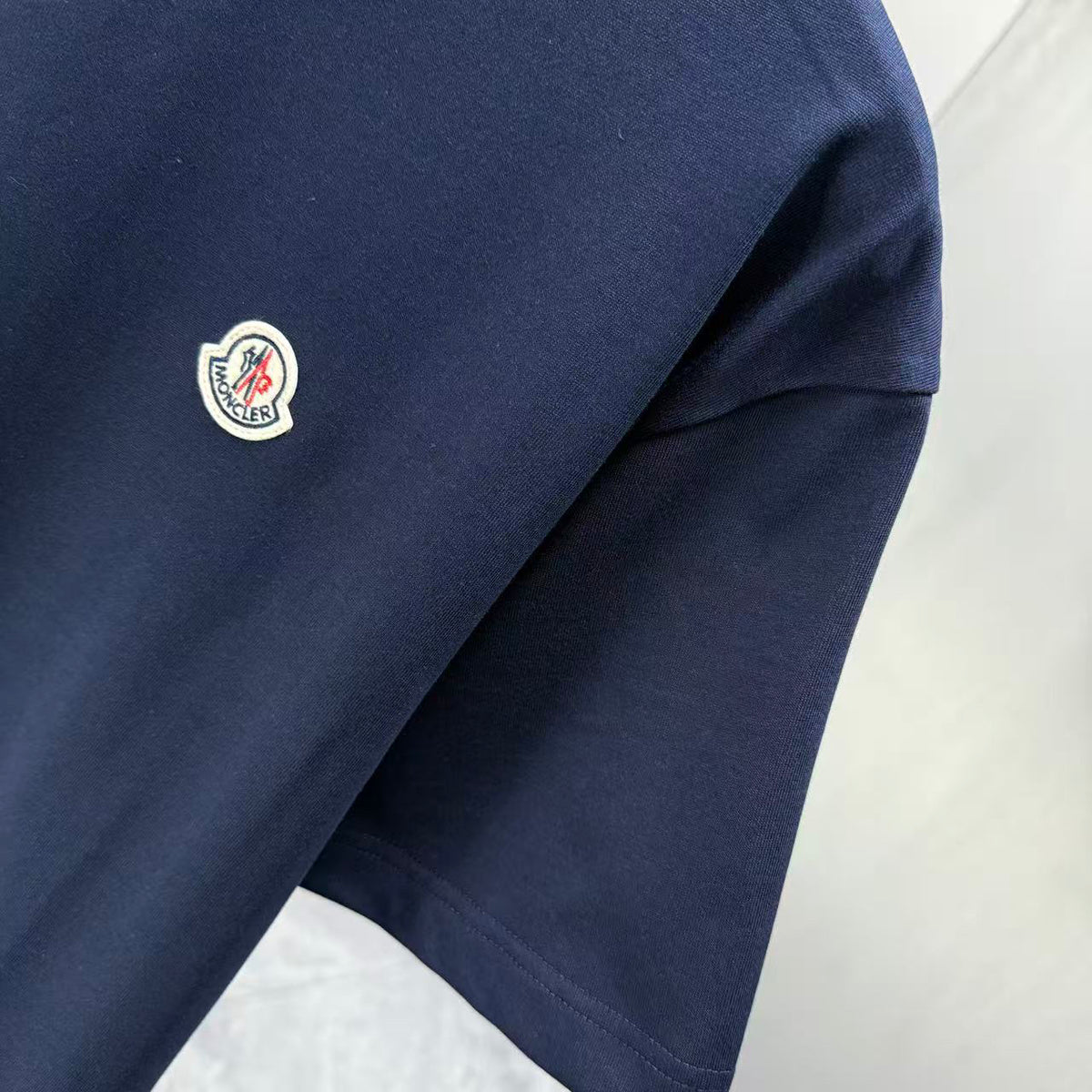 Moncler Badge Essential T-Shirt Navy