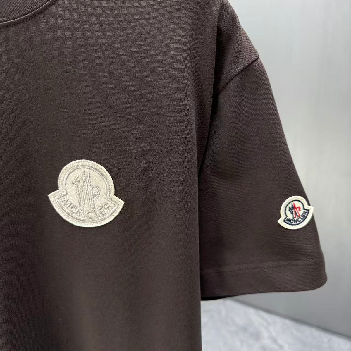 Moncler Tonal 3D Badge T-Shirt Dark Brown