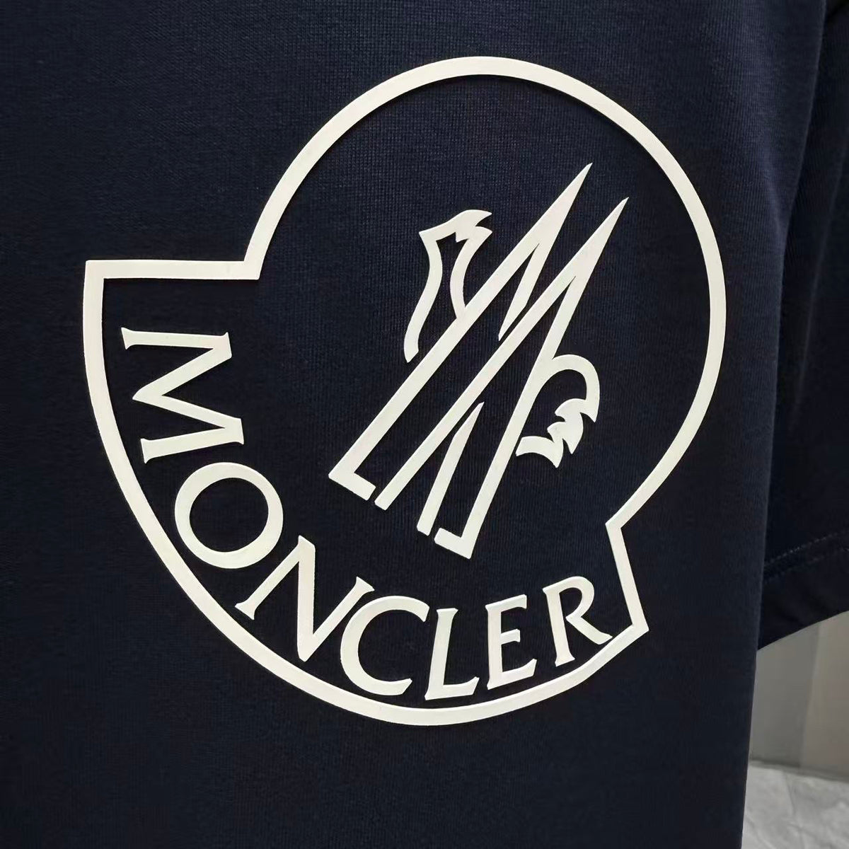 Moncler Oversized Circle Logo T-Shirt Navy