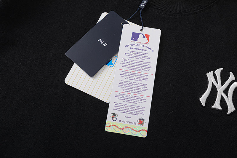 MLB × New Era Paisley Fill Logo T-Shirt