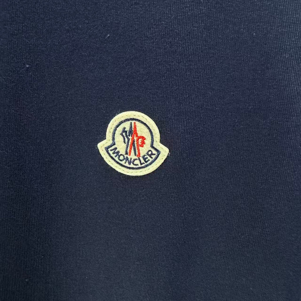 Moncler Badge Essential T-Shirt Navy