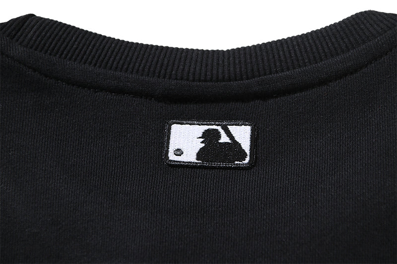 NY Yankees Iridescent NY Logo Crewneck Sweatshirt