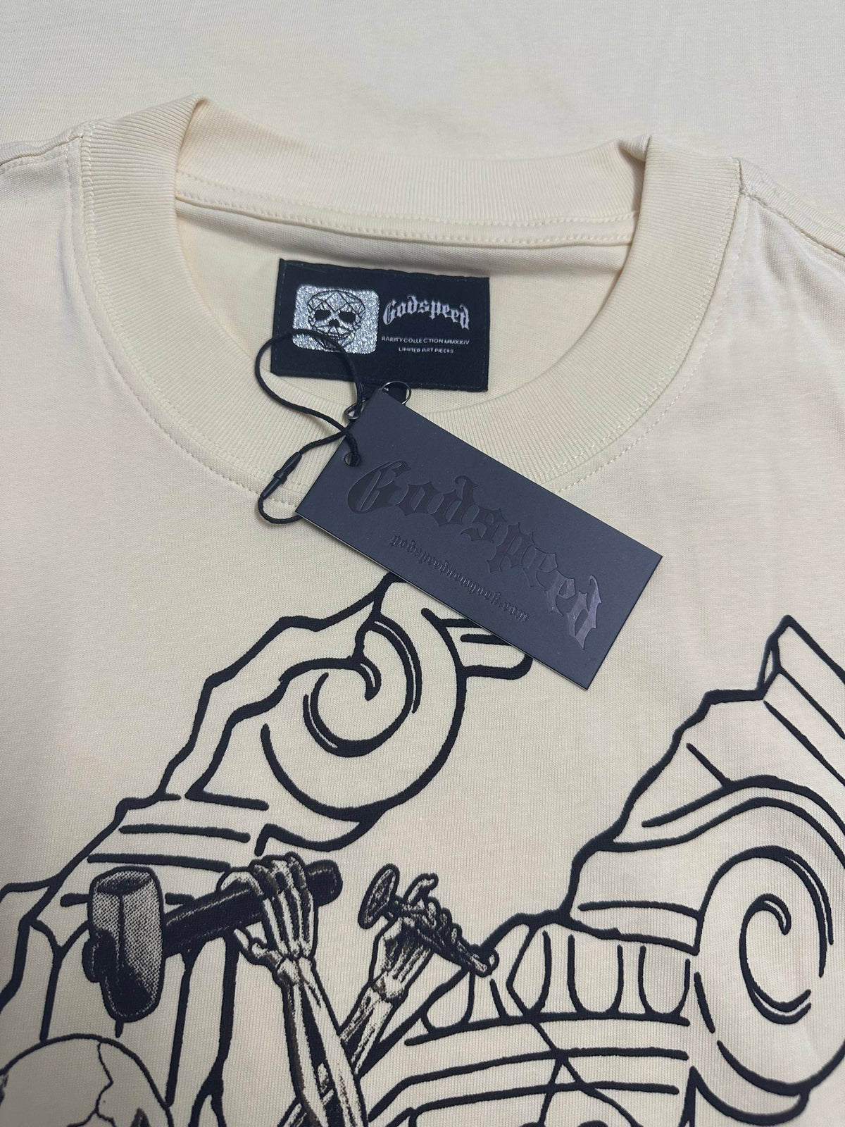 Godspeed Skeleton Roman Sculptor Vintage Short‑Sleeve Tee (Cream)